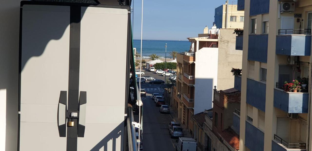 Zen Attitude - appartamento completo con vista al mar, a 1 paso de la playa de Puerto Sagunto Exterior foto